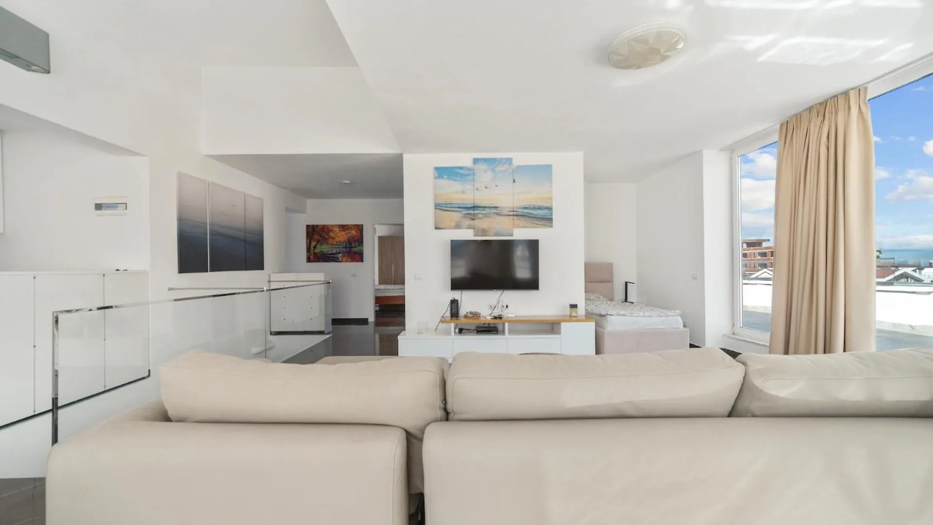 Ferienwohnung Penthouse With Sea View In Durres - Amazing Terrace Of 400M2 With Panoramic View Golem  Albanien