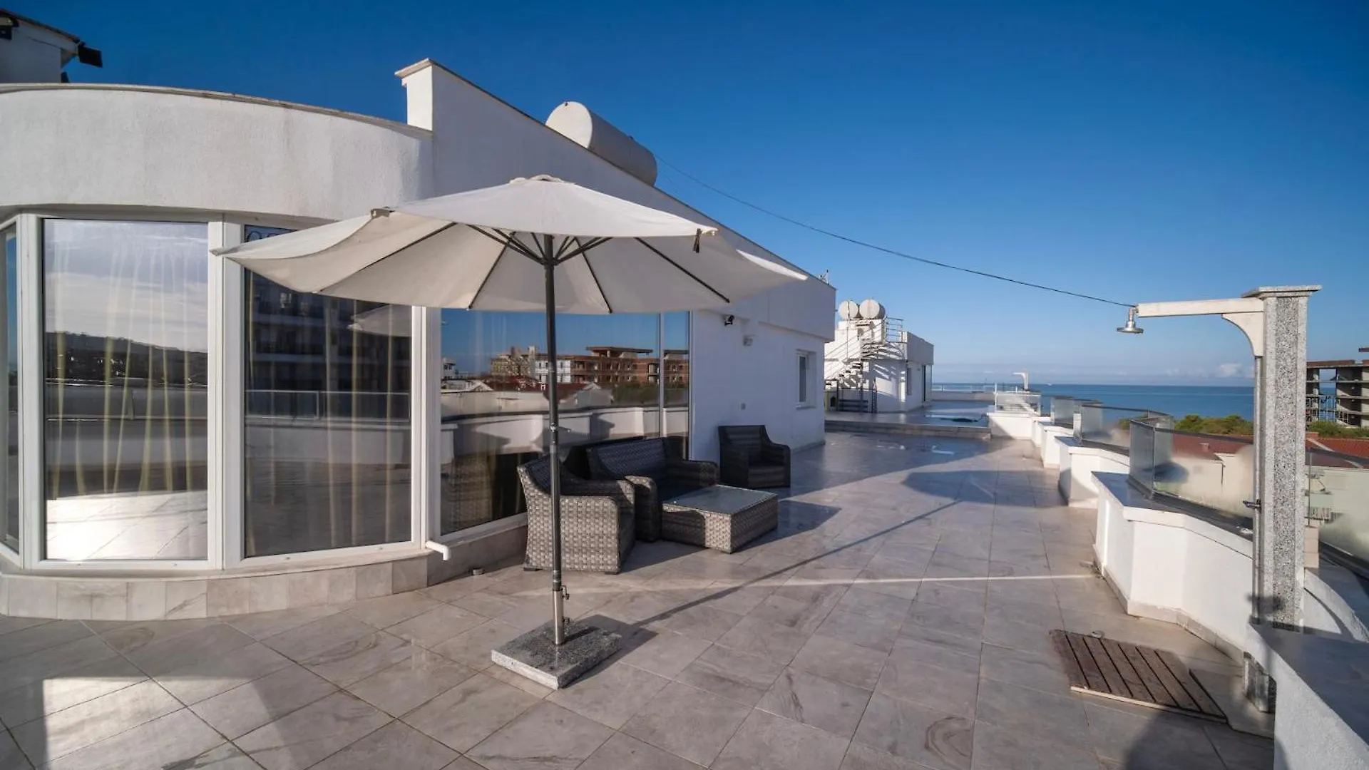 Ferienwohnung Penthouse With Sea View In Durres - Amazing Terrace Of 400M2 With Panoramic View Golem  Albanien